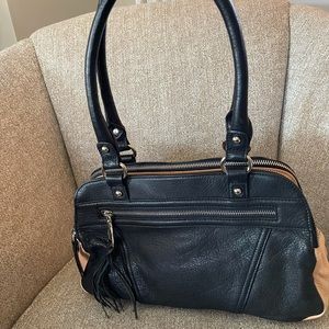 B Makowsky handbag